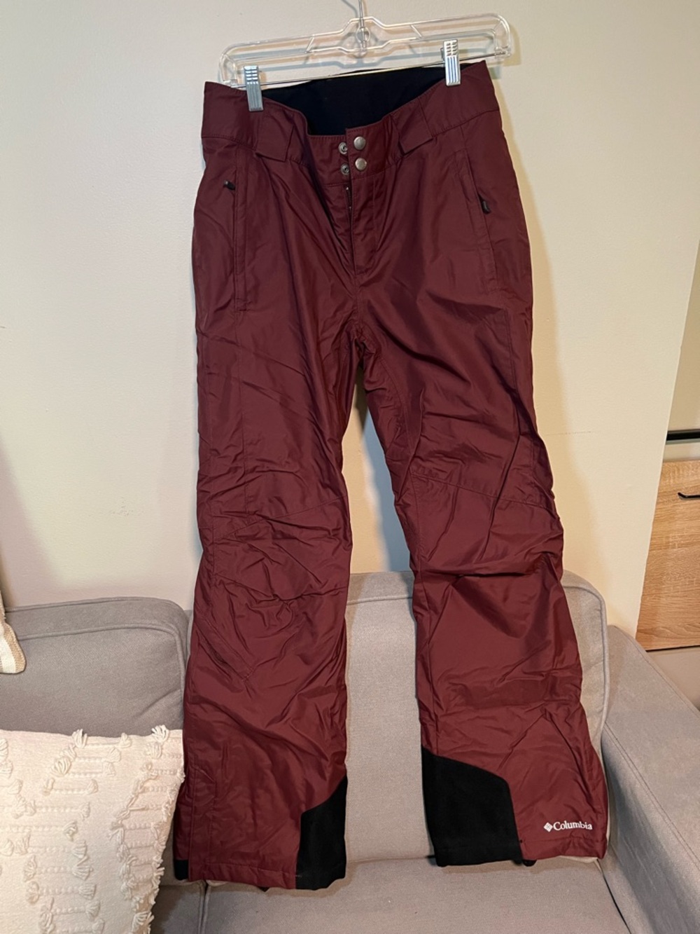 Columbia Maroon snow/sKi pants